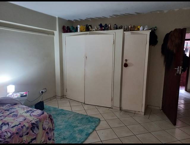 0.5 BEDROOM APARTMENT BLOCK FOR SALE IN DURBAN CENTRAL